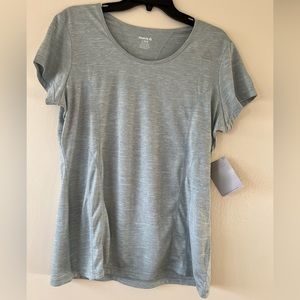 Reebok dynamic athletic shirt